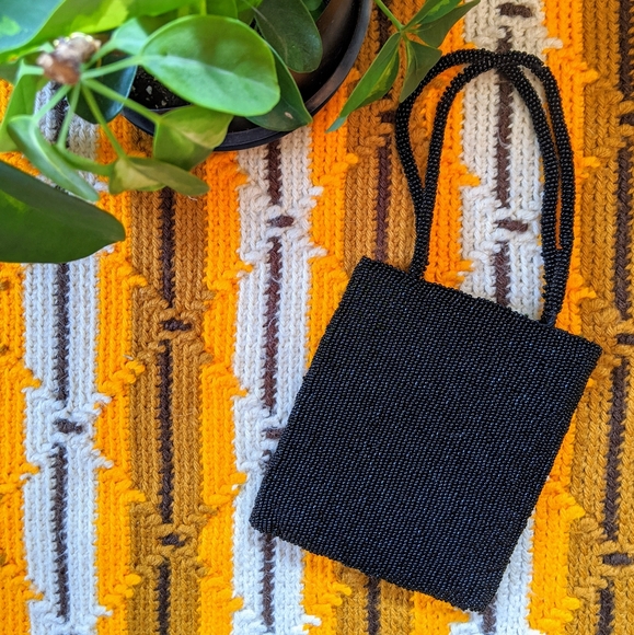 Vintage Beaded Purse - Picture 3 of 4